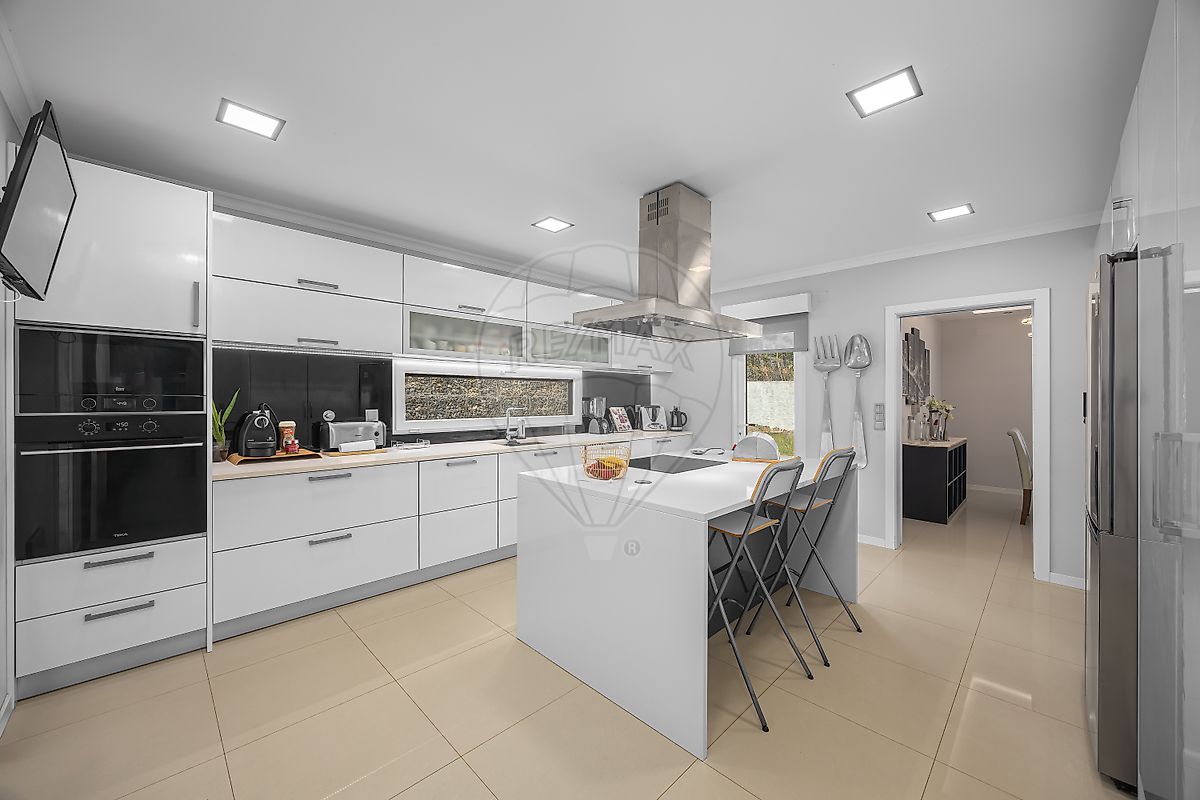 listing 120681163-202 picture-0