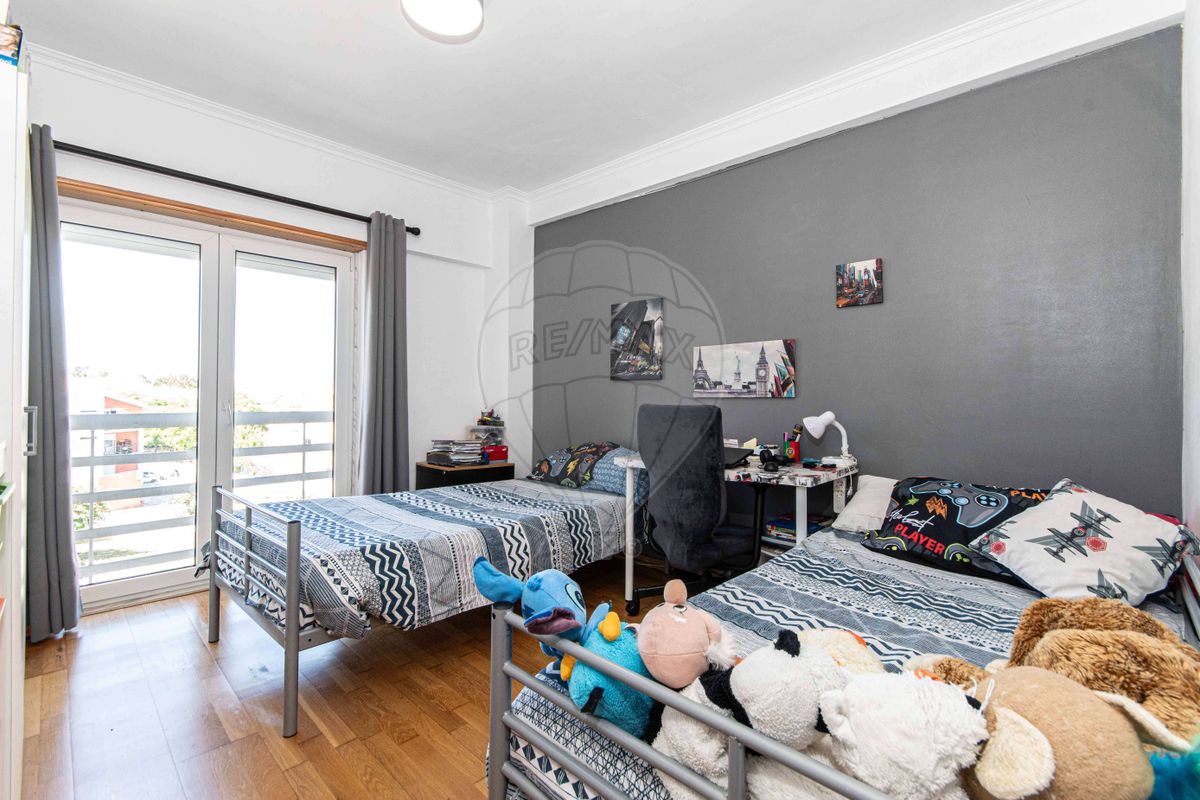 listing 120681093-619 picture-0