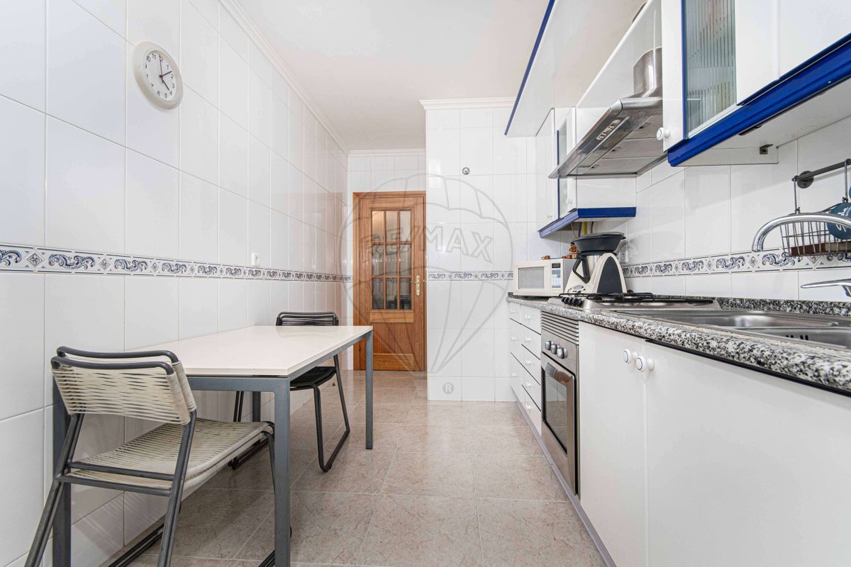 listing 120681093-619 picture-0