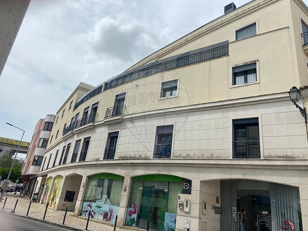 Apartamento T3 à venda em Vila Franca de Xira