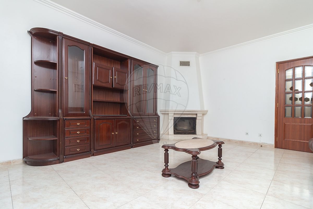 Apartamento T2 à venda em Castanheira do Ribatejo e Cachoeiras, Vila Franca de Xira — foto 2