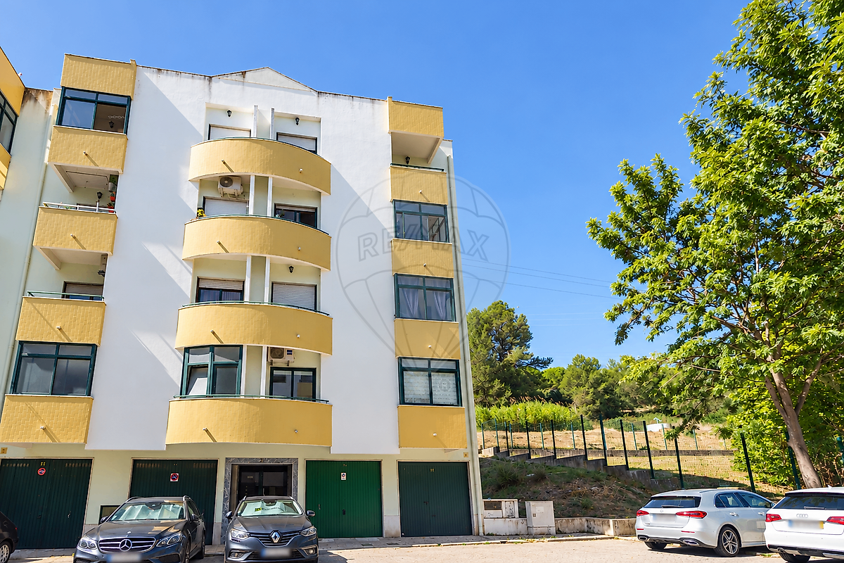 Apartamento T2 em Castanheira do Ribatejo e Cachoeiras, €250.000