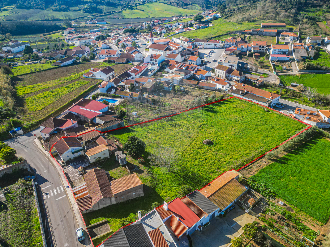Moradia T4 para venda