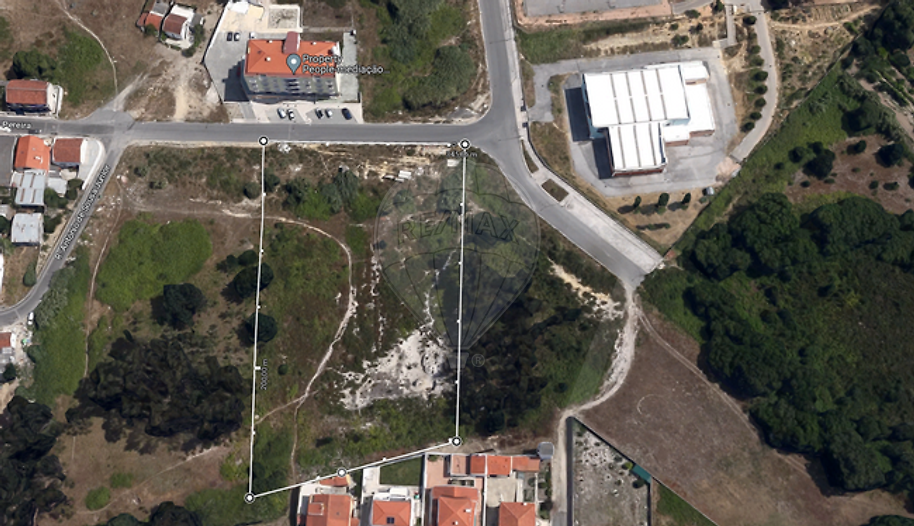 Terreno  à venda em Bairro das Morenas