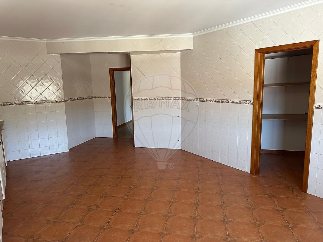 Apartamento T2 à venda em Roliça, Bombarral — foto 7