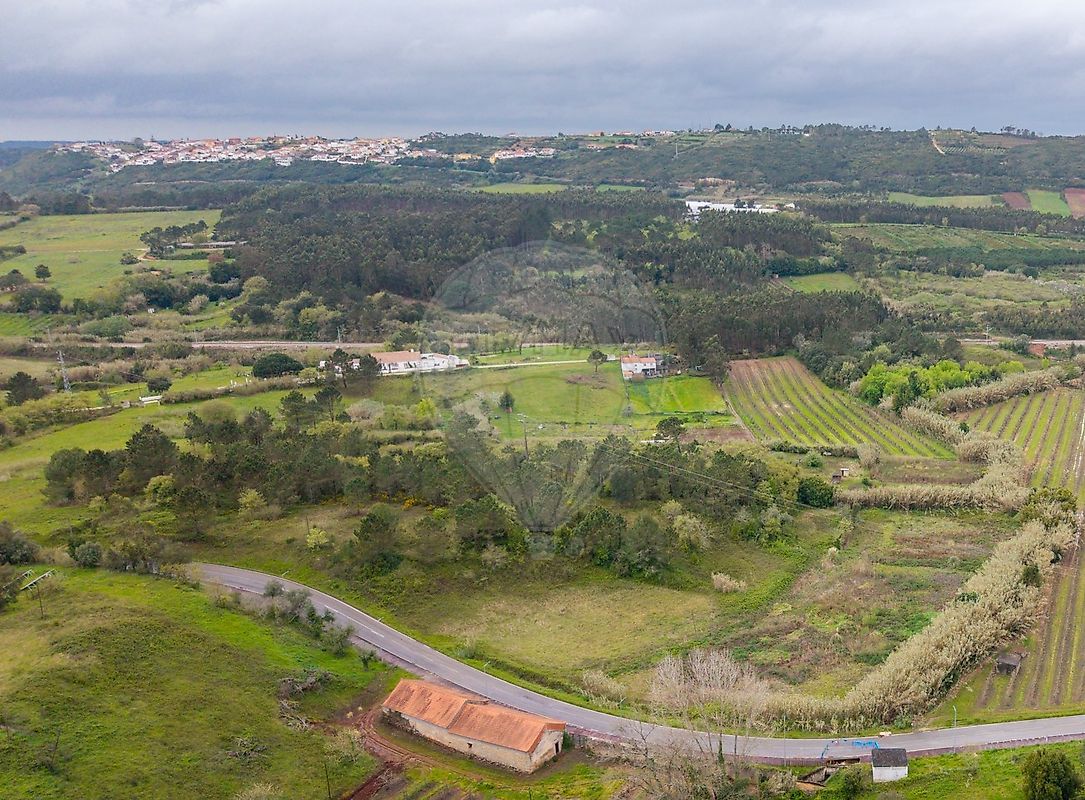 Terreno à venda em Óbidos