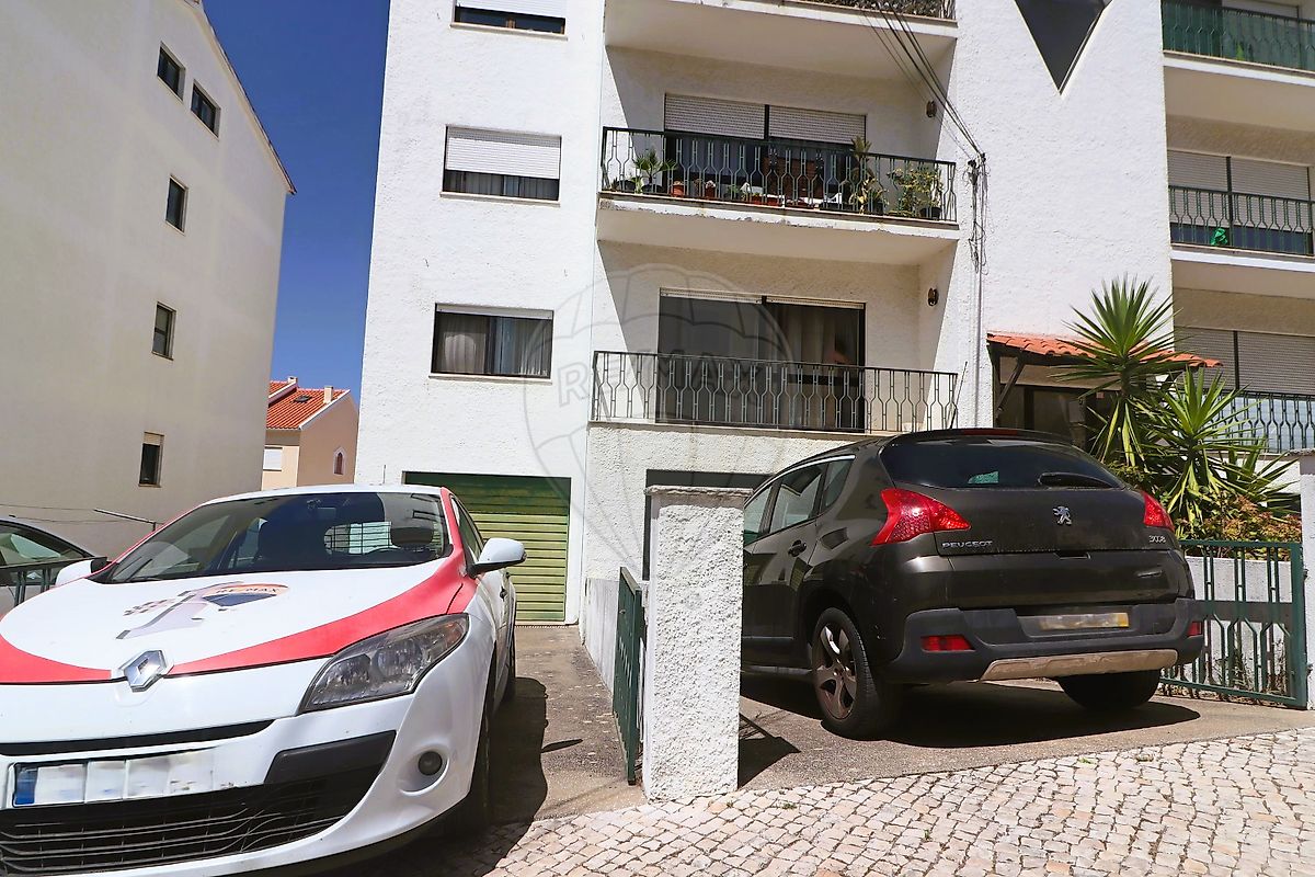 Apartamento T3 à venda em Caldas da Rainha