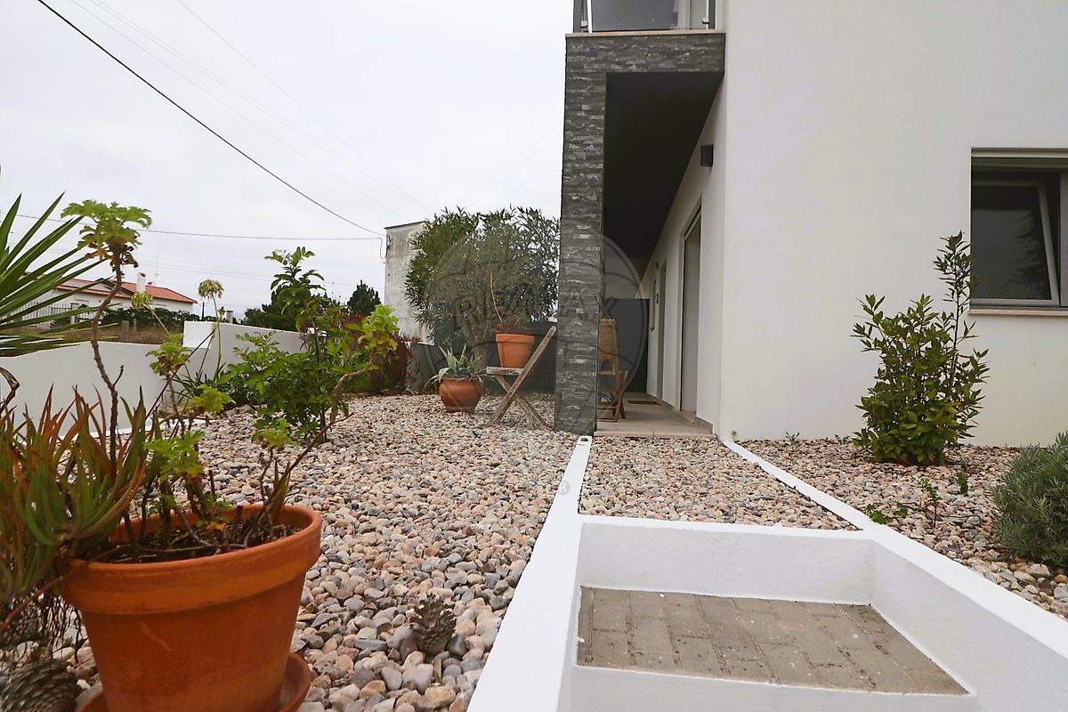 Apartamento T4 à venda em Óbidos