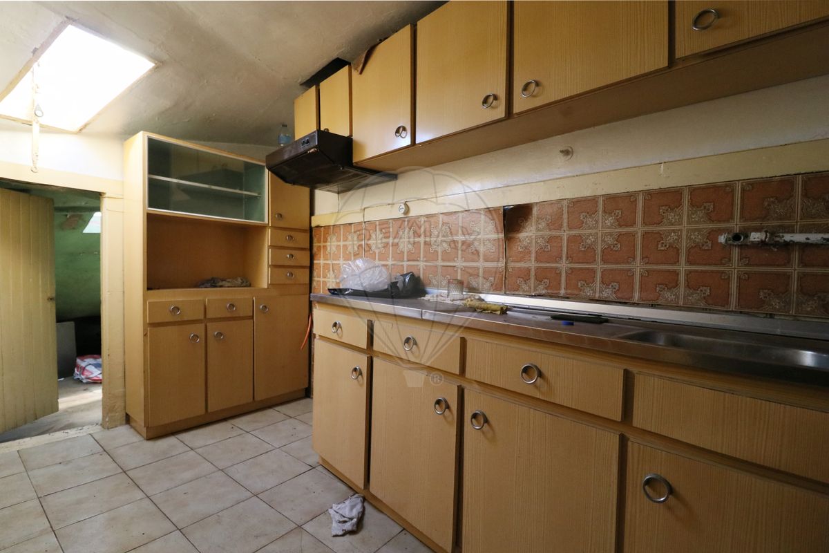 listing 120741282-353 picture-0