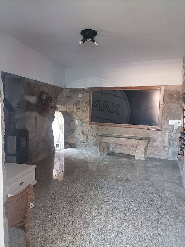 listing 120741358-6 picture-0