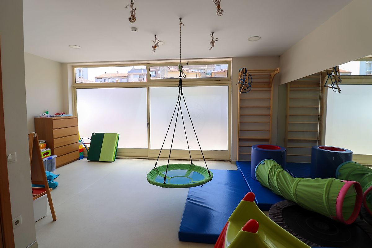 listing 120741172-605 picture-0