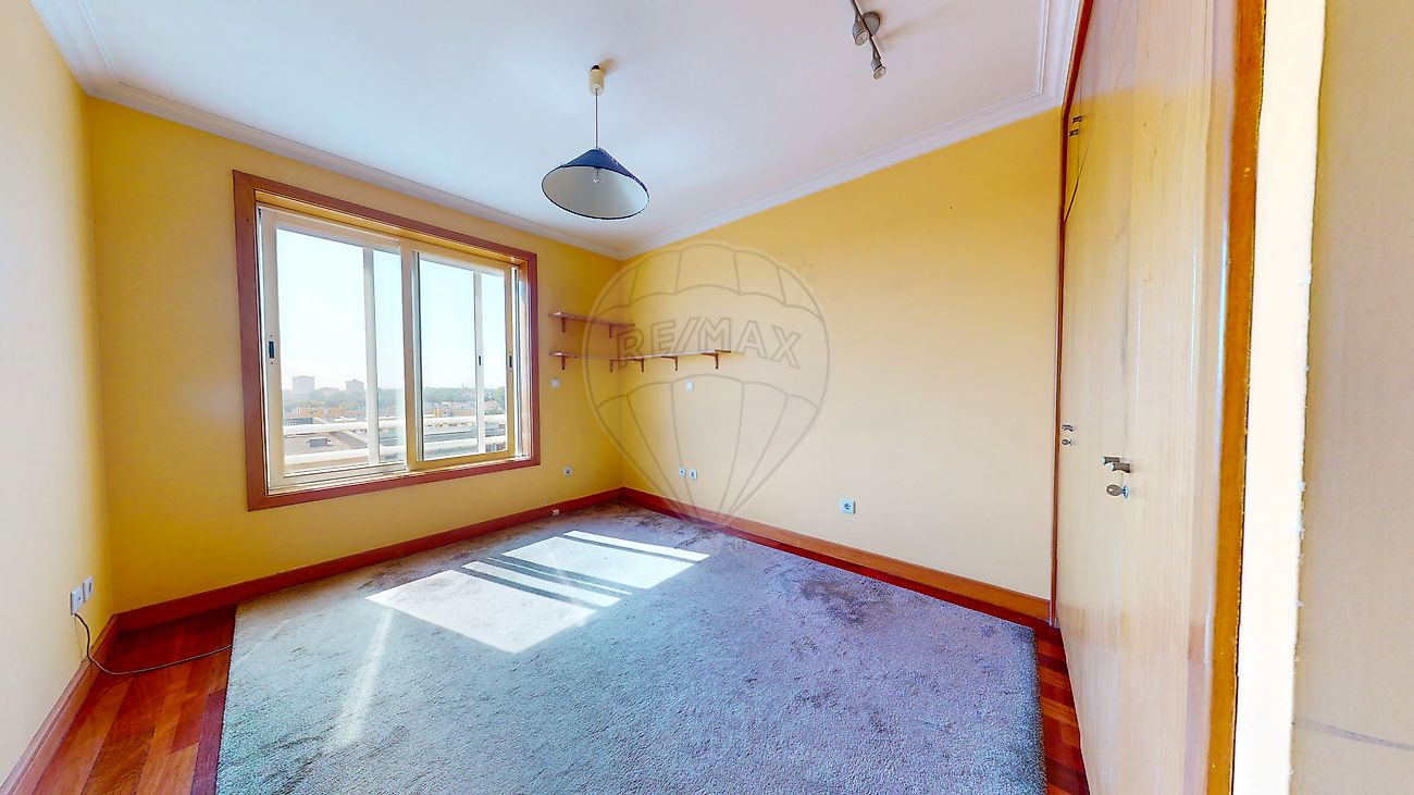 listing 120741172-608 picture-0