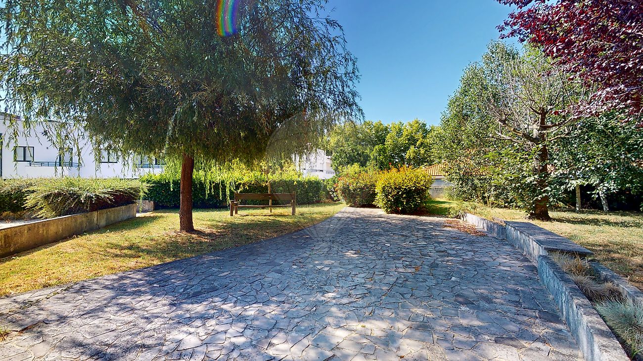 listing 120741172-608 picture-0