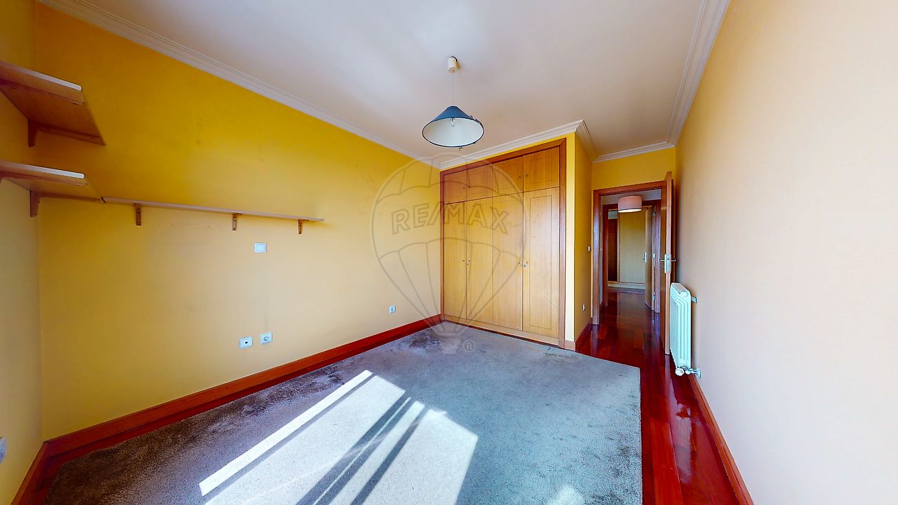 listing 120741172-608 picture-0