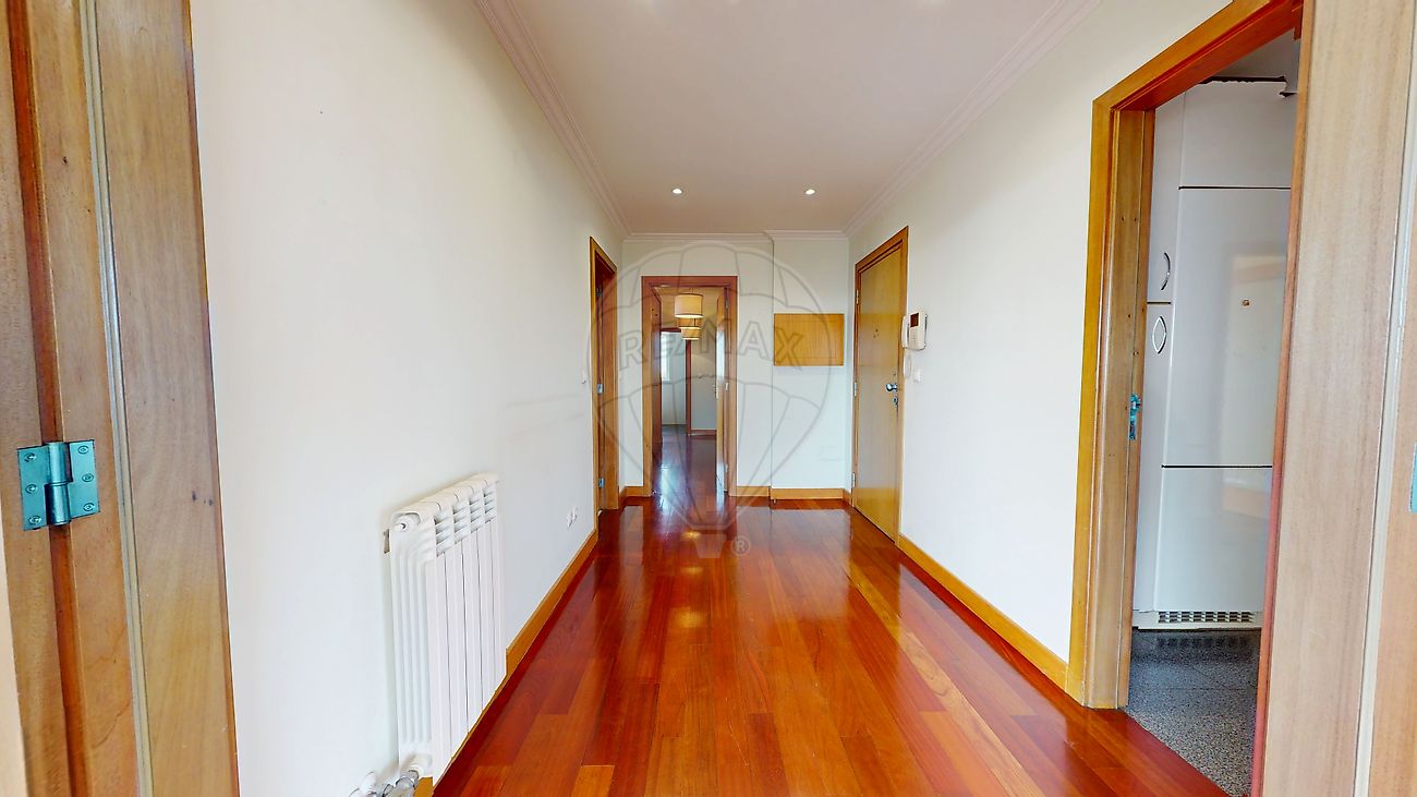 listing 120741172-608 picture-0