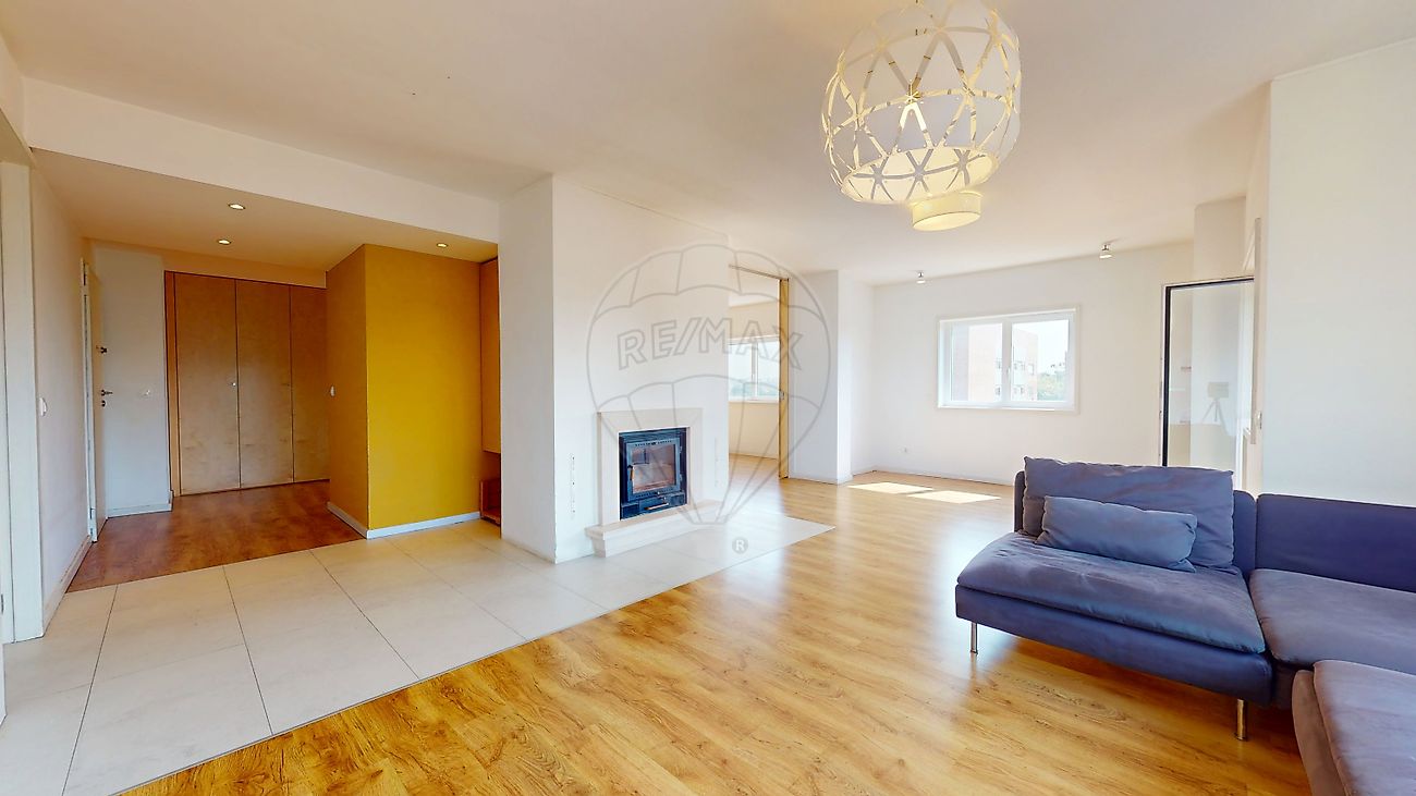 Apartamento T4 para venda