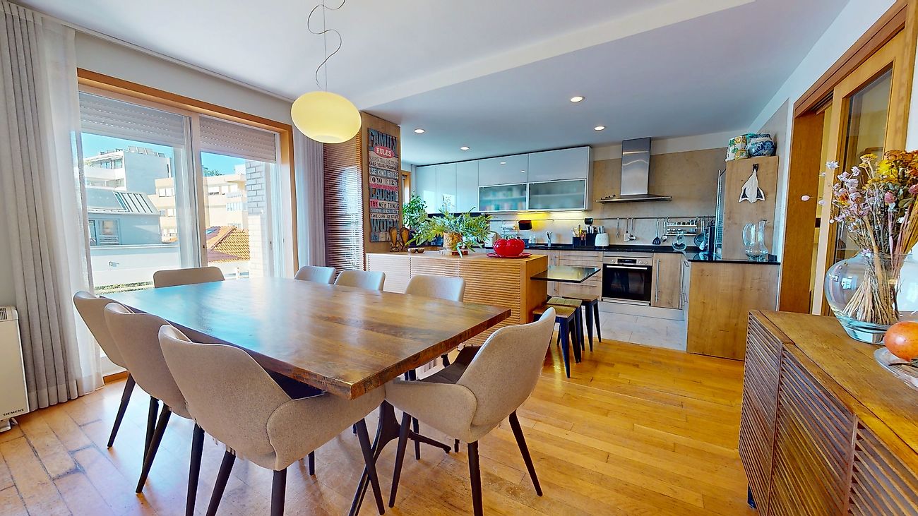 Apartamento T4 à venda em Porto