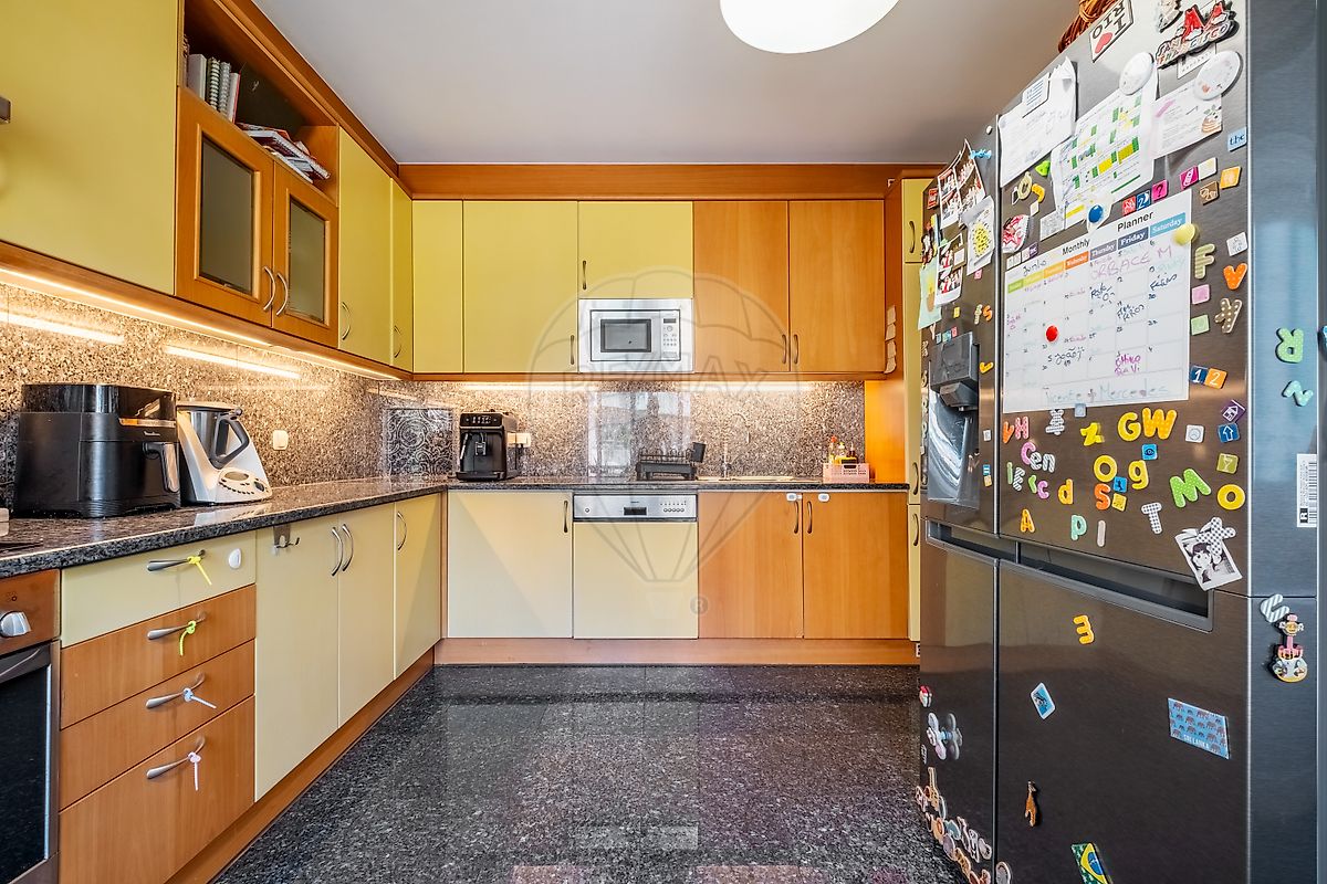 Apartamento T3 à venda em Lordelo do Ouro e Massarelos, Porto — foto 16