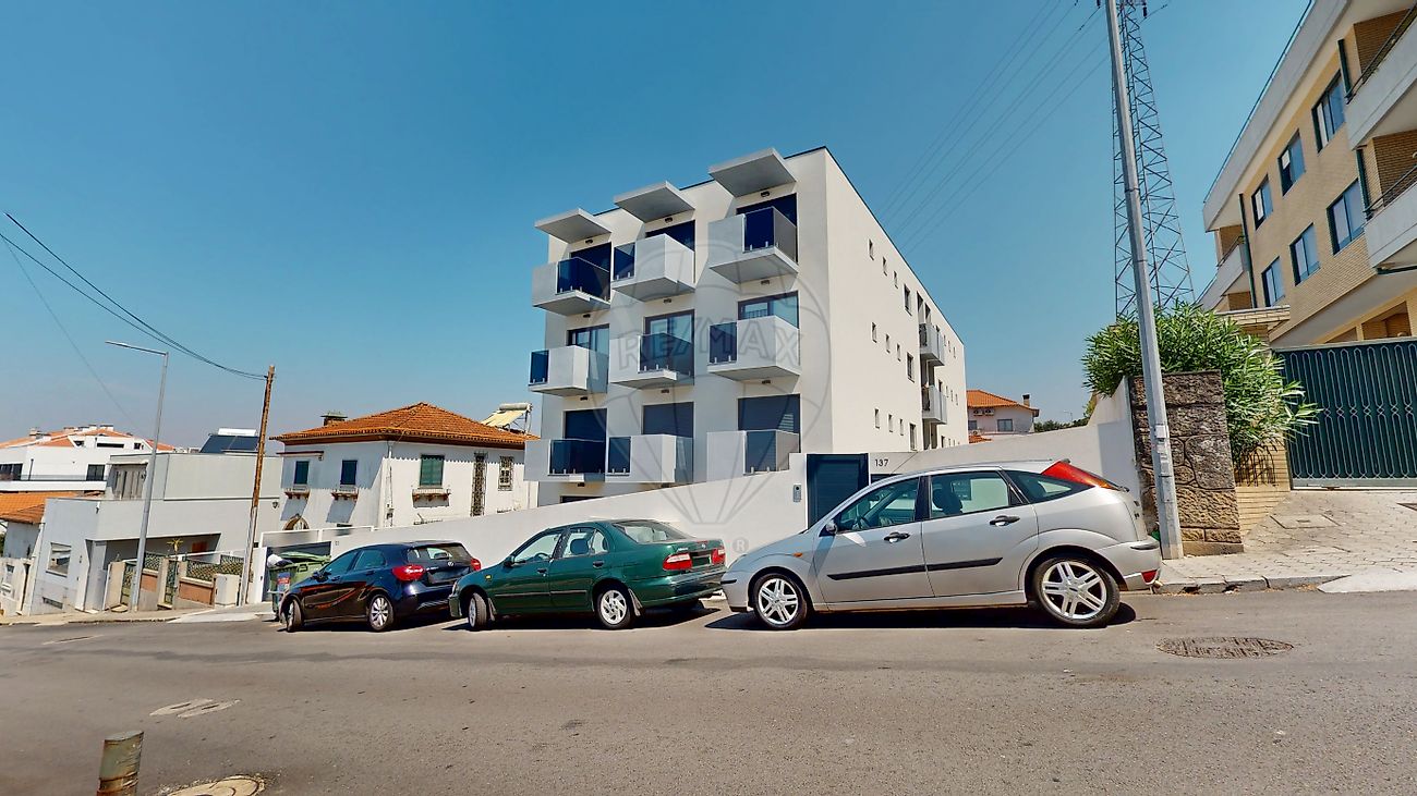 Apartamento T3 à venda em Vila Nova de Gaia