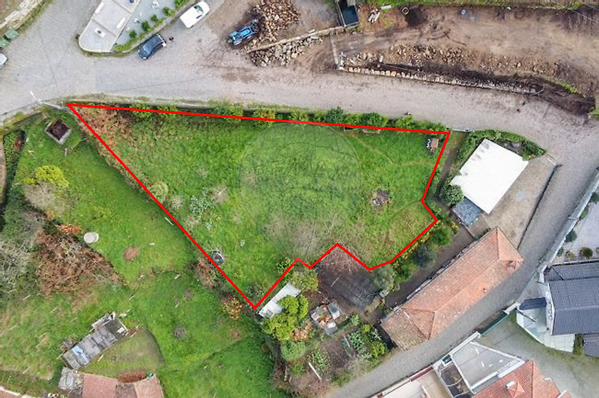 Terreno - Roriz, Santo Tirso, Porto