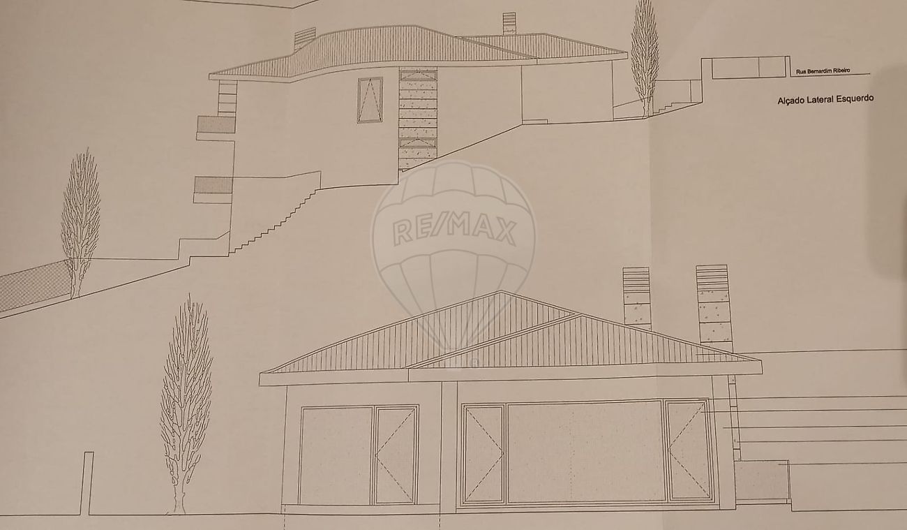 Land for sale in Valongo, Portugal — €72,000