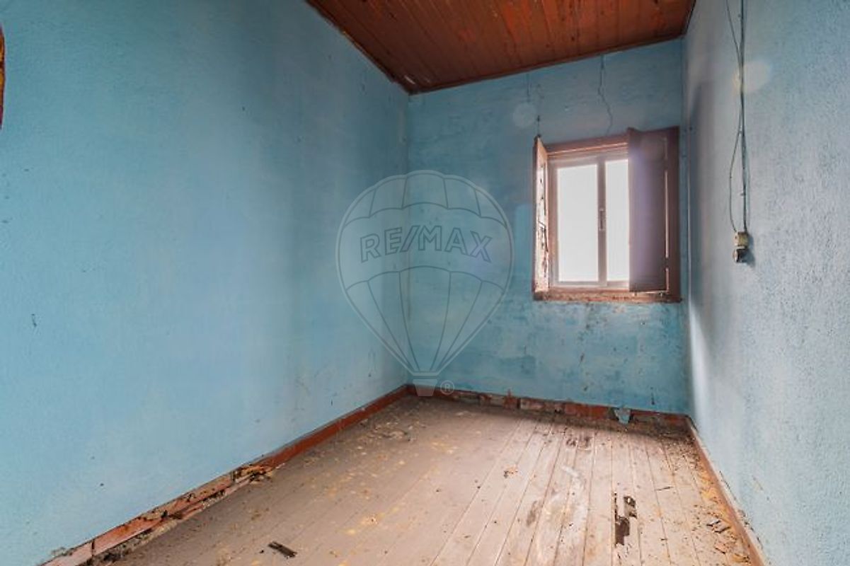 listing 120781092-207 picture-0