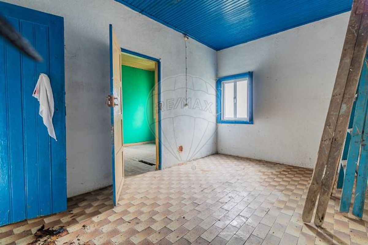 listing 120781092-207 picture-0