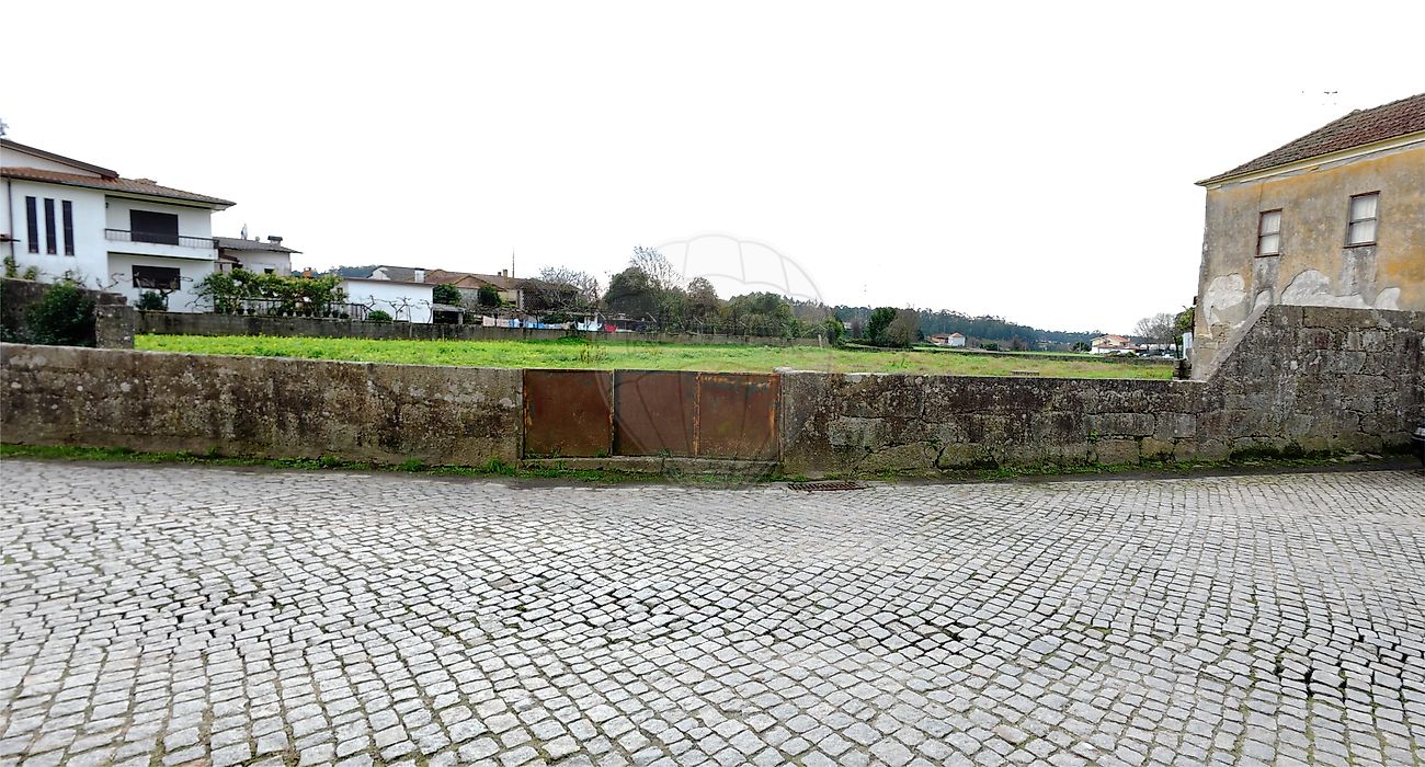 Terreno  à venda em Maia