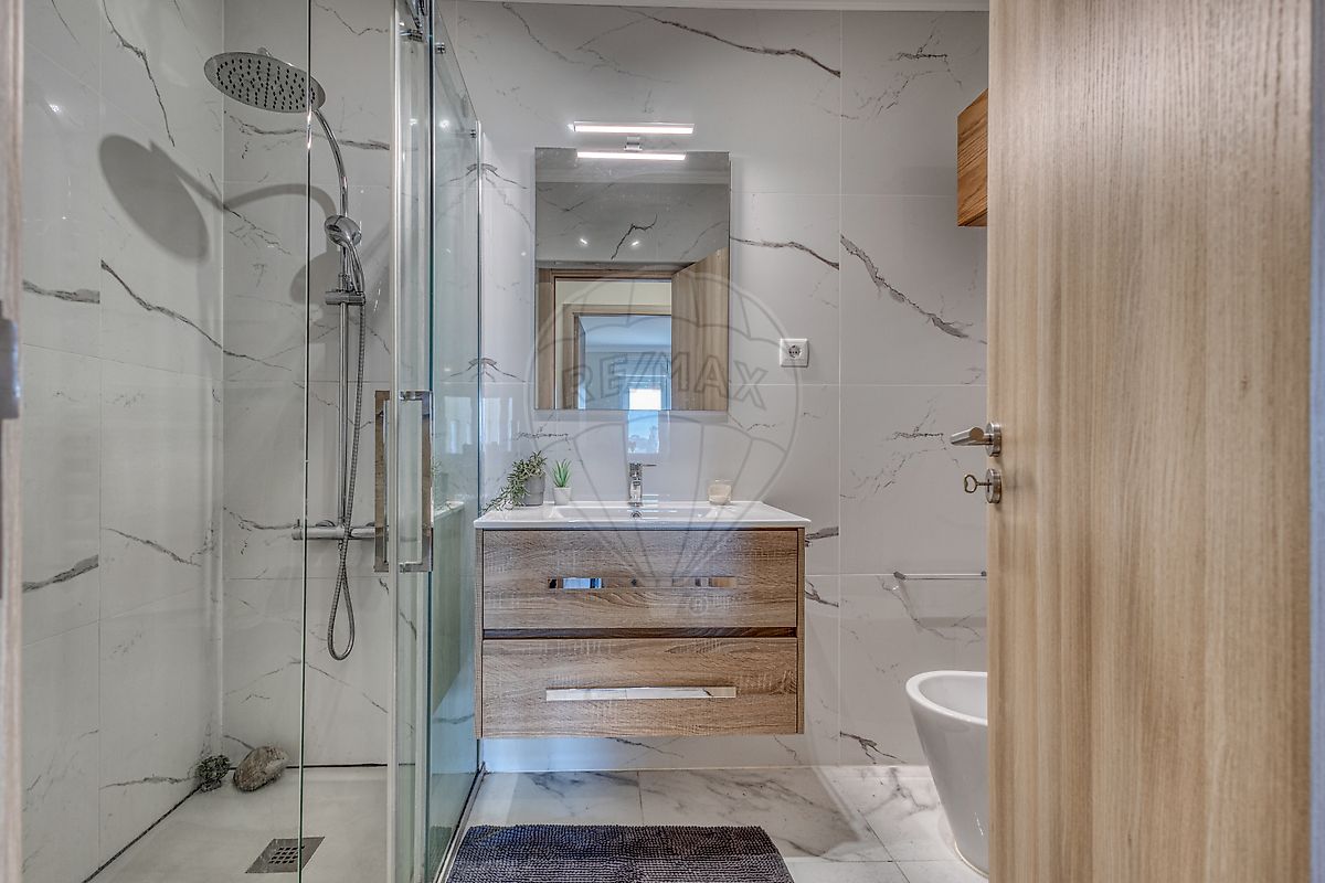 listing 120781216-126 picture-0