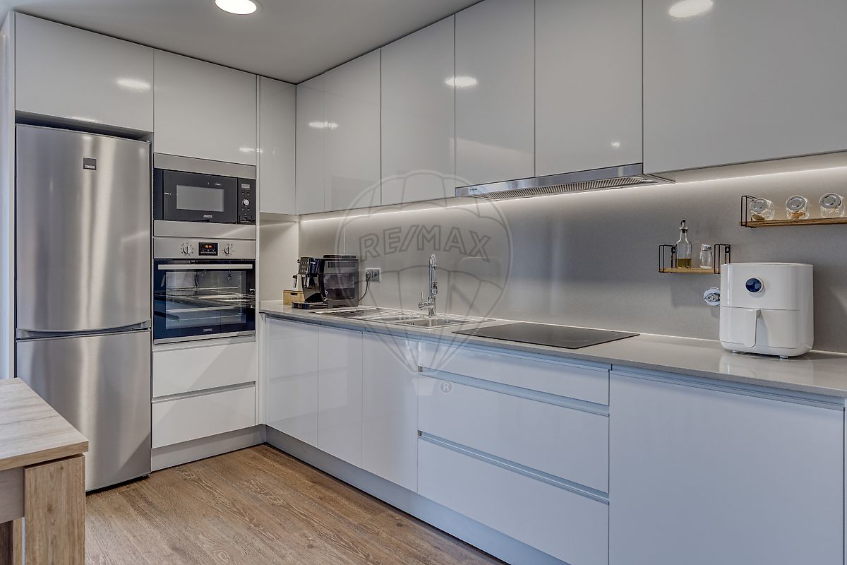 listing 120781216-129 picture-0