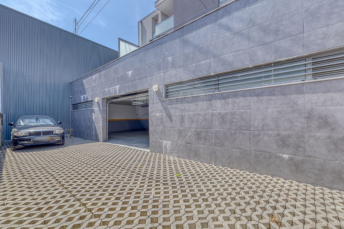 listing 120781216-129 picture-0