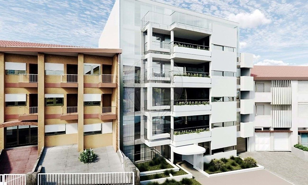 Apartamento T1 à venda em Porto