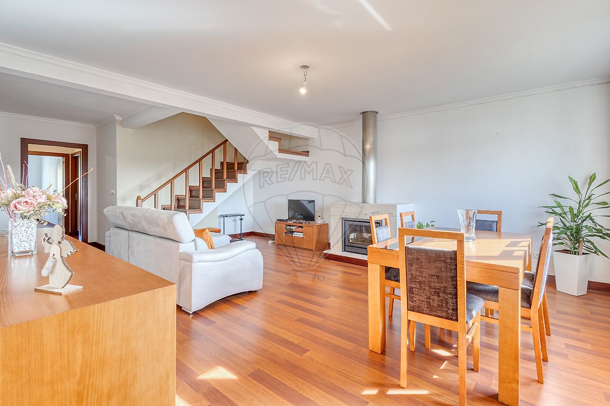 Duplex T3 para venda