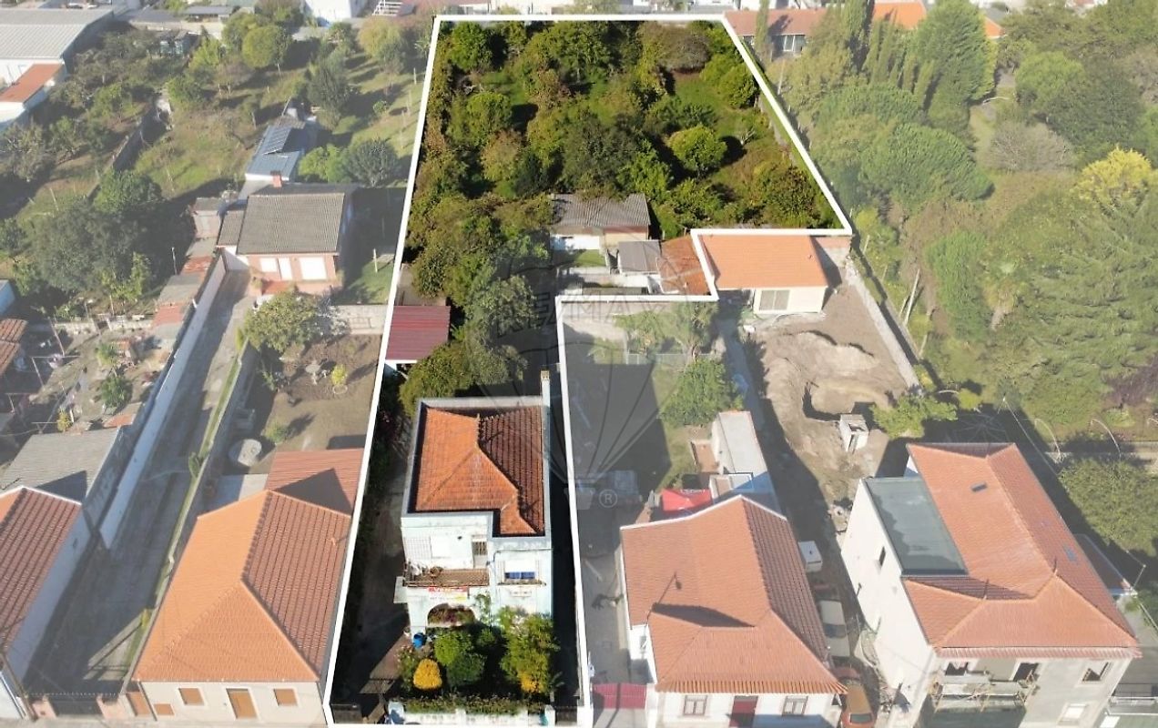 Moradia T6 para venda