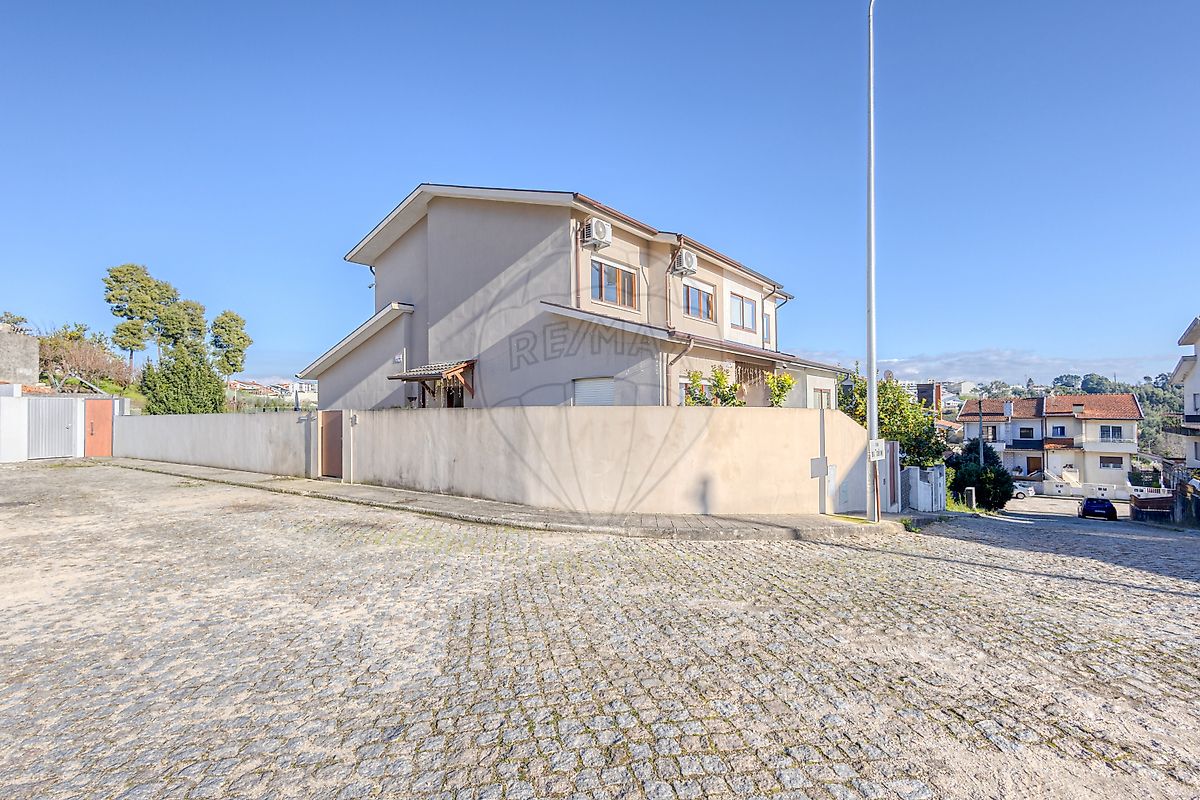 Moradia - Gondomar (São Cosme), Valbom e Jovim, Gondomar, Porto