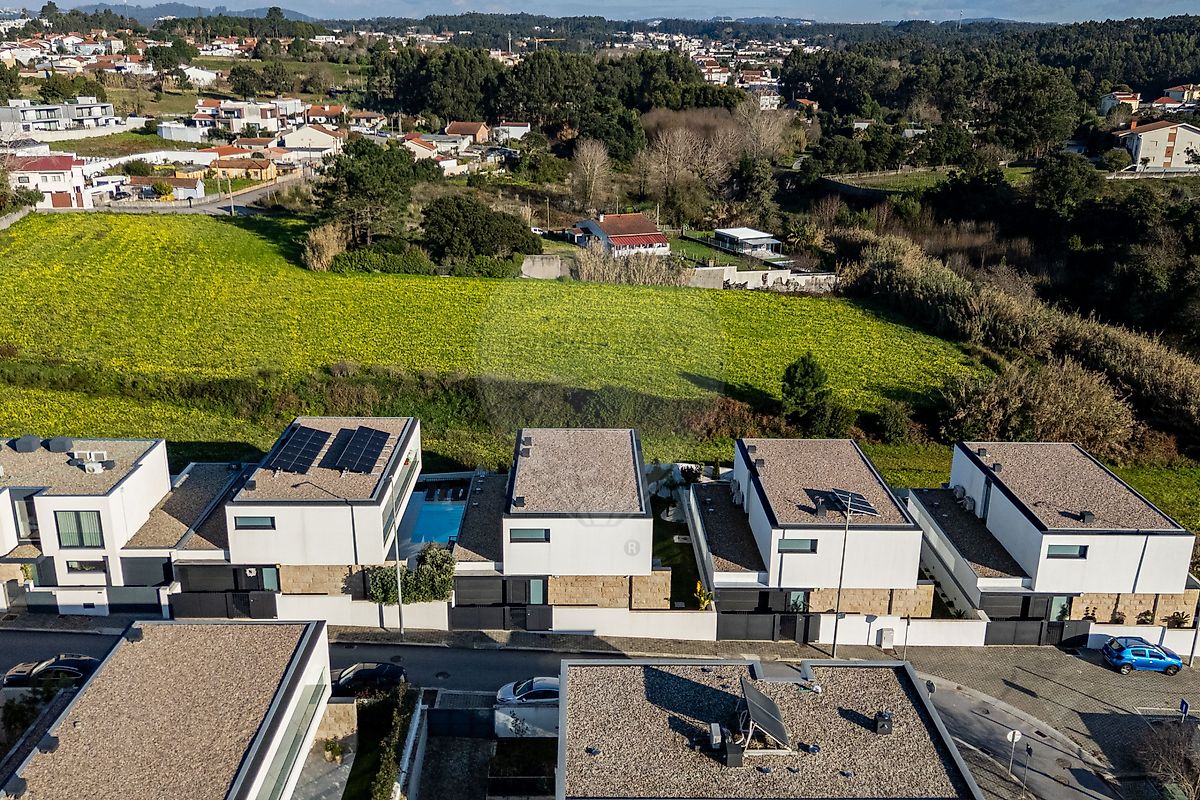 Moradia T3 à venda em Vila Nova de Gaia