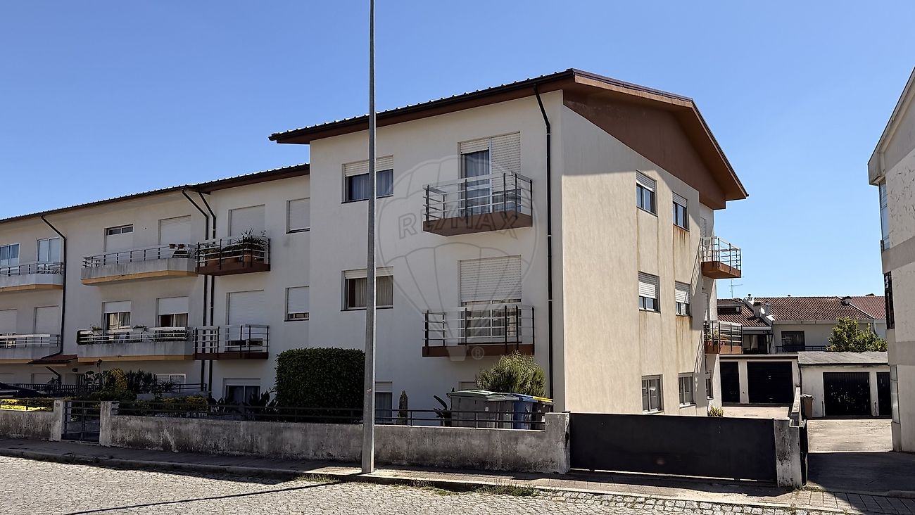 Apartamento T3 à venda em Maia