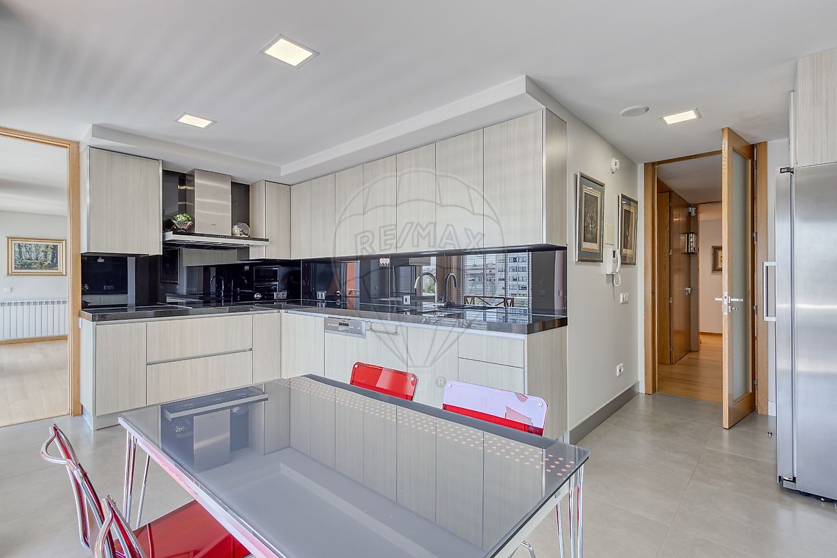 Apartamento T4 à venda em Santa Marinha e São Pedro da Afurada, Vila Nova de Gaia — foto 10