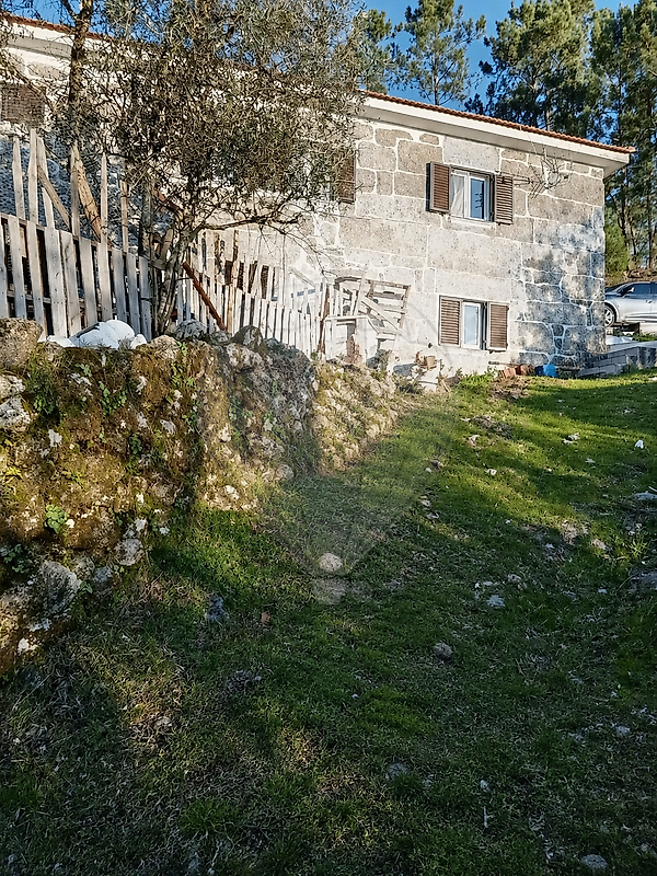 Moradia - Valadares, Baião, Porto