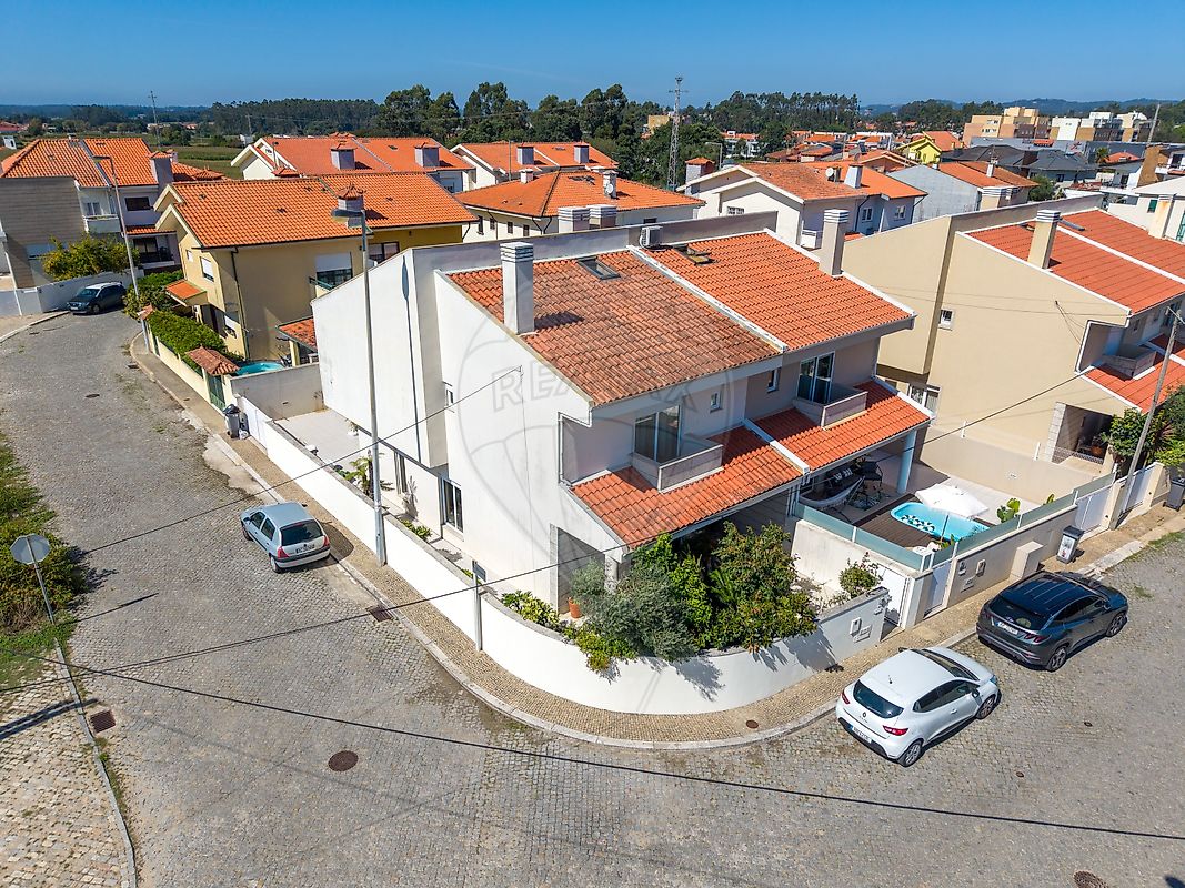 Apartamento T3 à venda em Maia