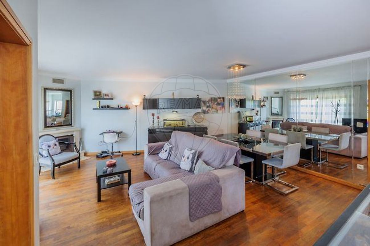 Apartamento T3 à venda em Valongo