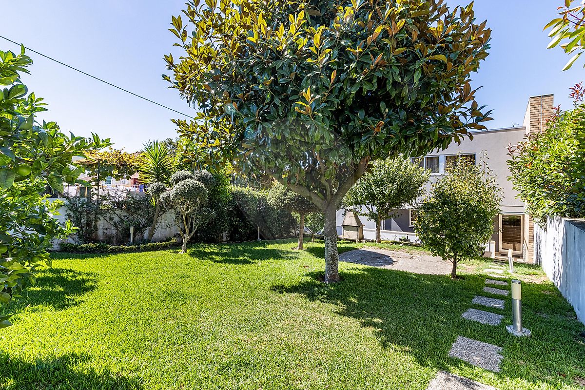 Apartamento T3 à venda em Maia