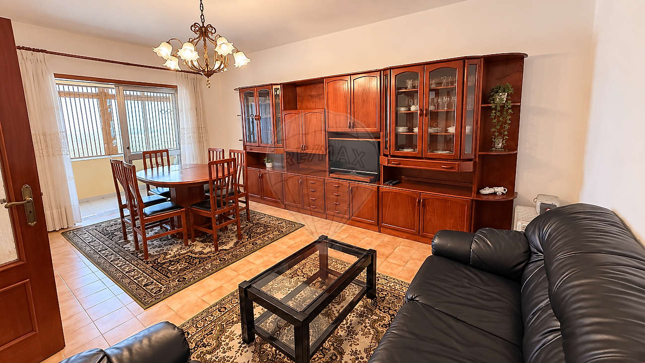 Apartamento T3 para arrendar em Valongo