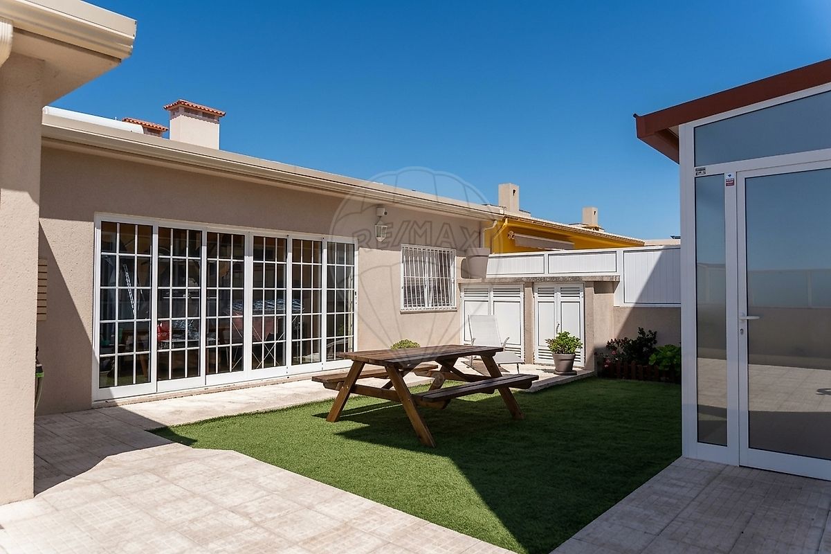 Moradia T5 à venda em Vila Nova da Telha, Maia — foto 14