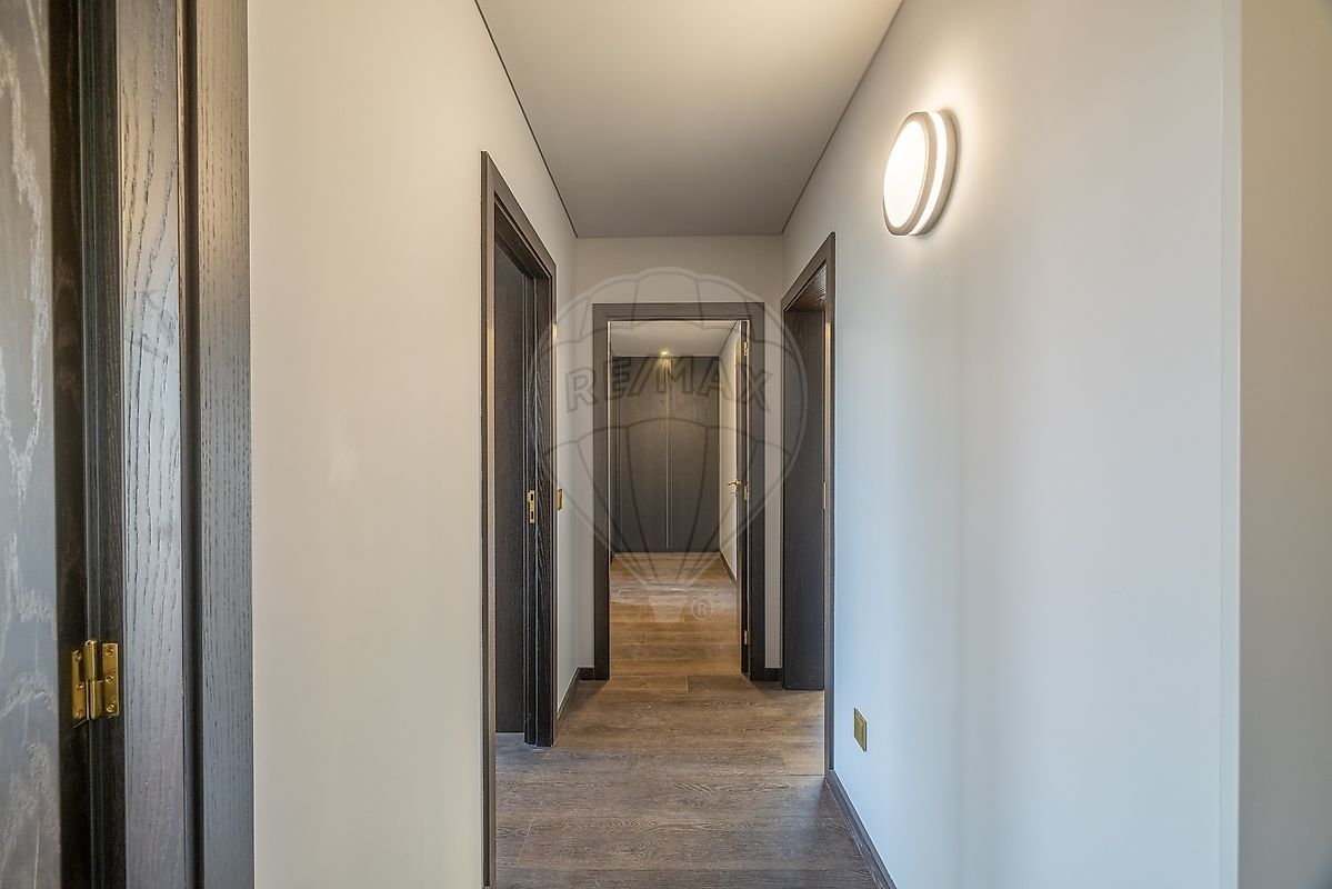 Apartamento T4 à venda em Lordelo do Ouro e Massarelos, Porto — foto 23