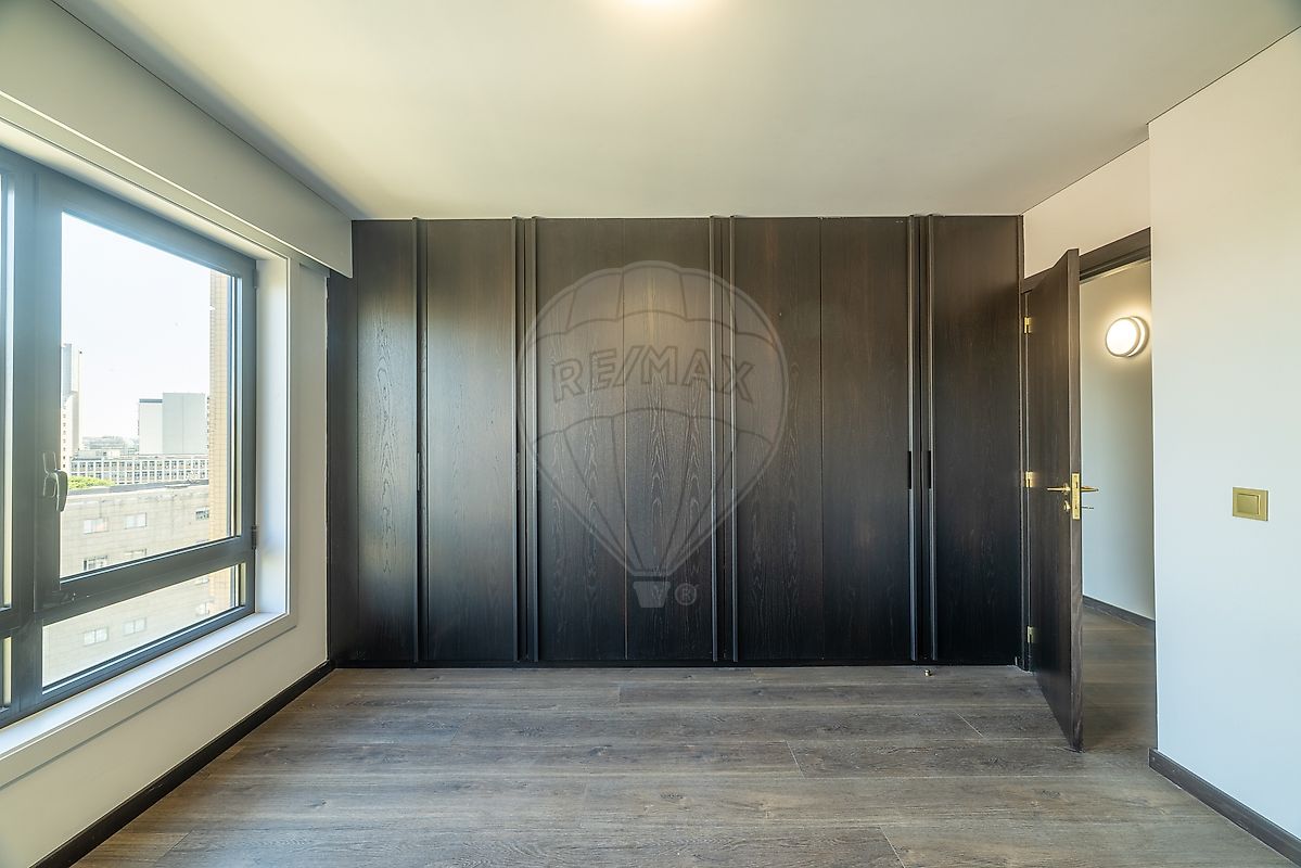 Apartamento T4 à venda em Lordelo do Ouro e Massarelos, Porto — foto 13