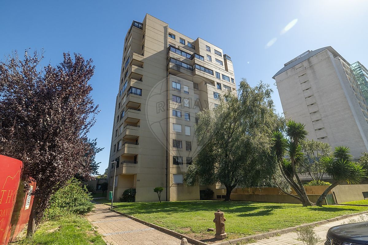 Apartamento T4 à venda em Lordelo do Ouro e Massarelos, Porto — foto 28
