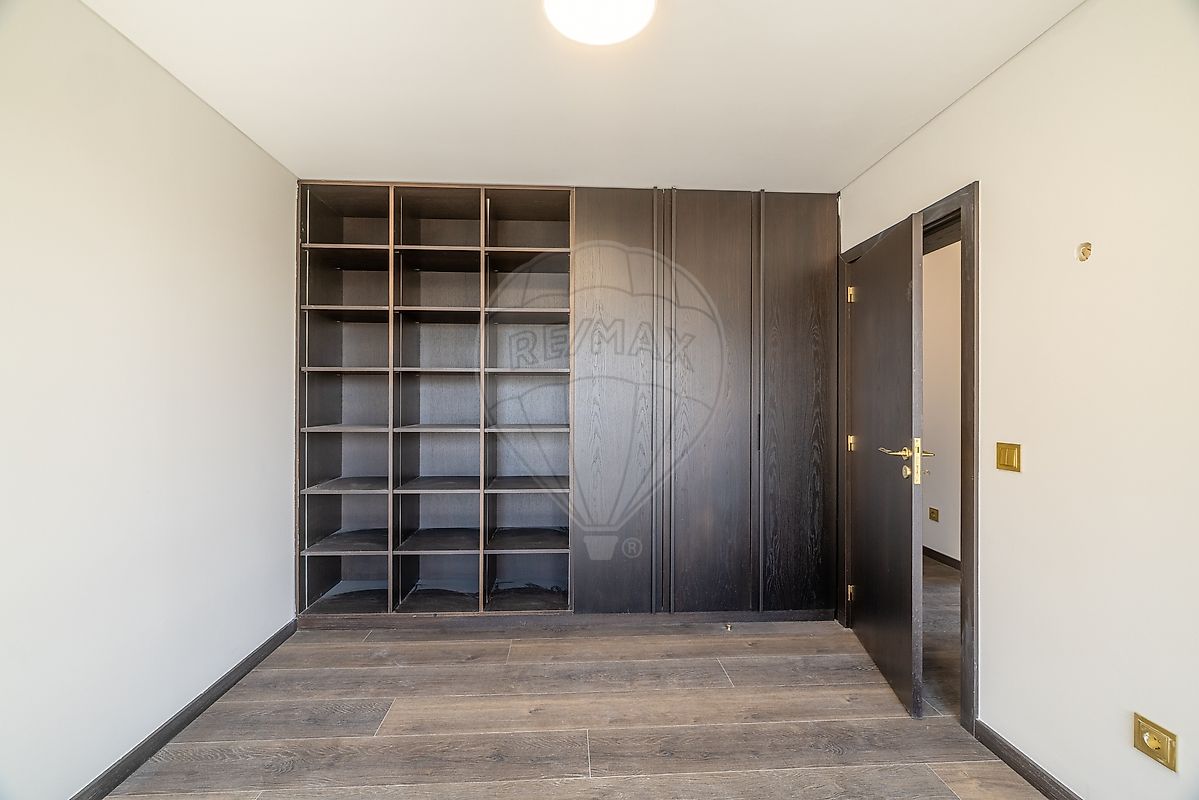 Apartamento T4 à venda em Lordelo do Ouro e Massarelos, Porto — foto 21