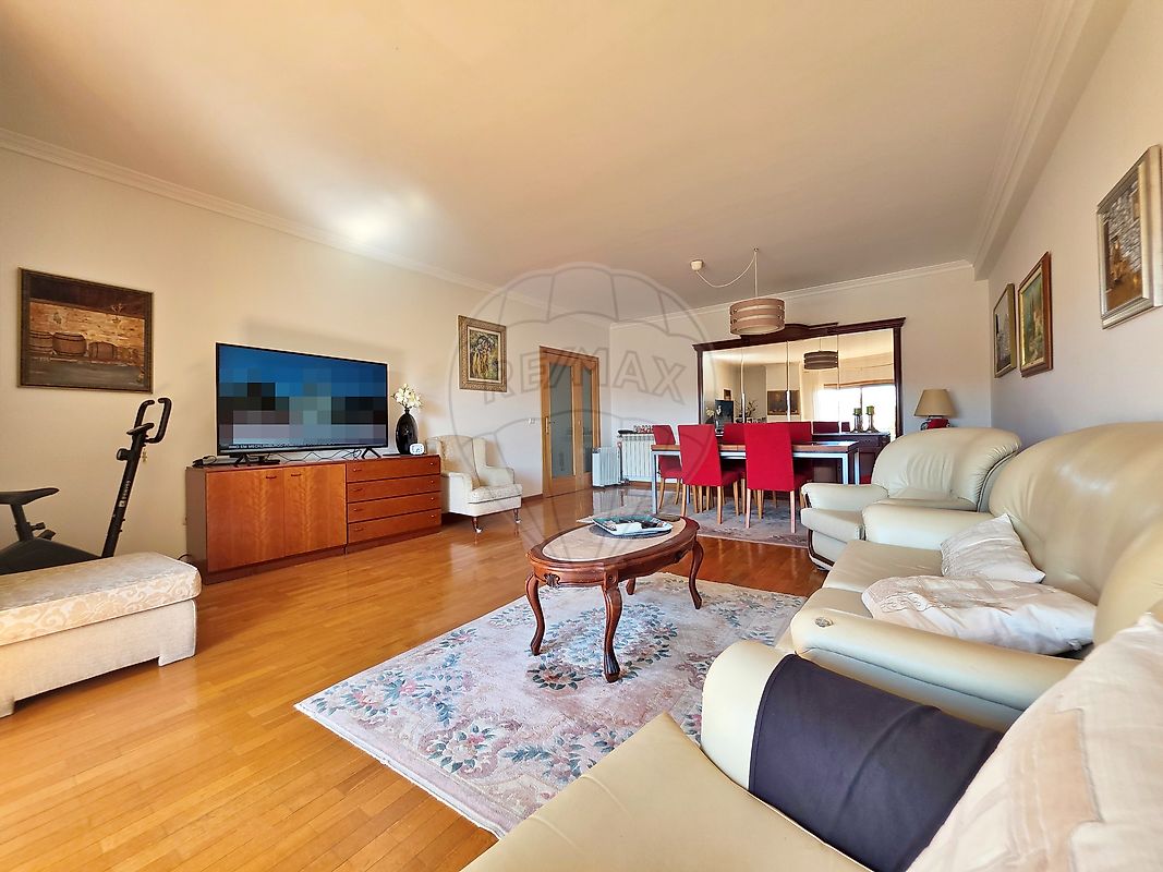 Apartamento T4 à venda em Matosinhos