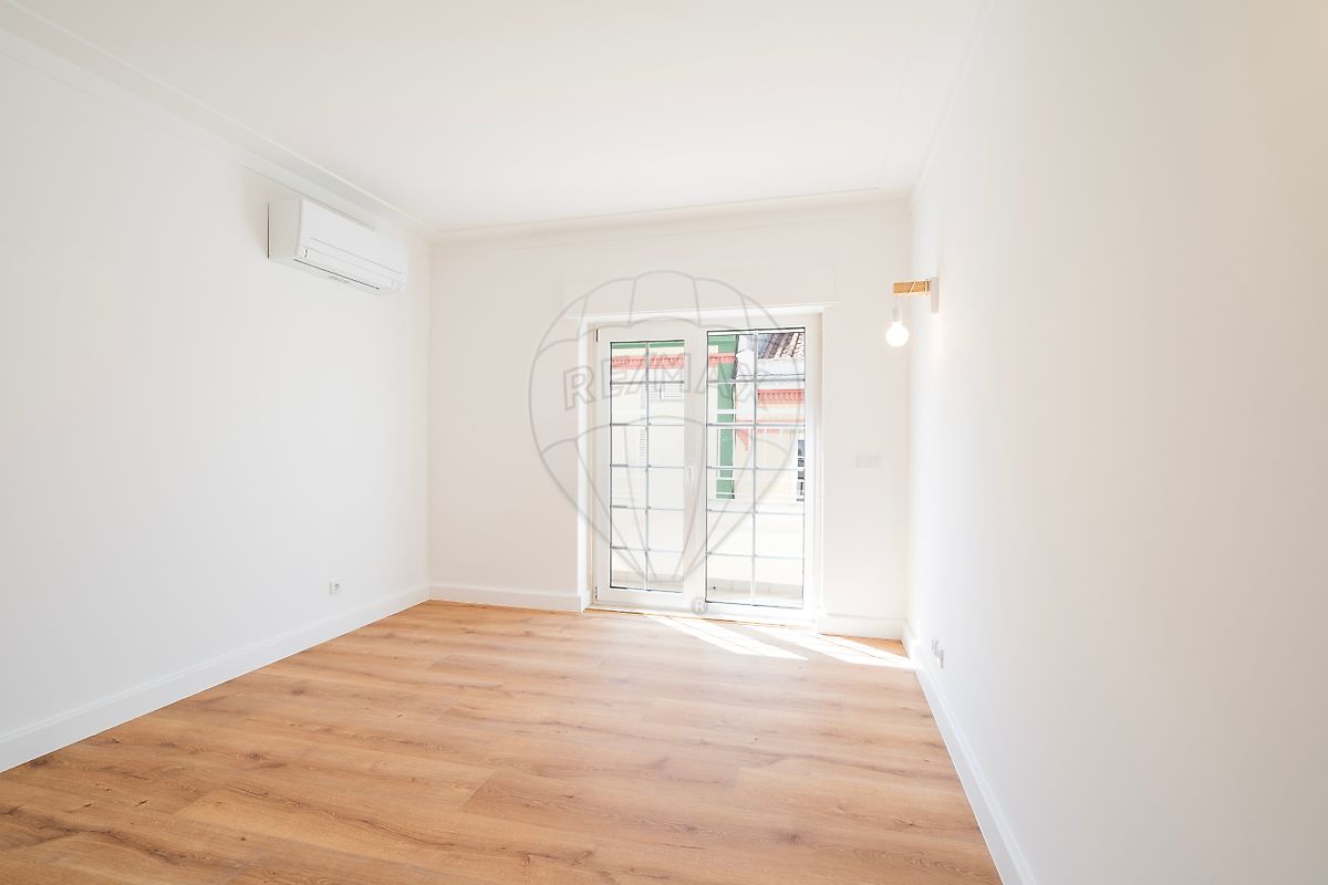 listing 120801059-521 picture-0